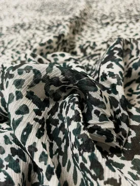 S-7646W ANIMAL LOOK PRINT SILK VISCOSE CREPON. ITALY