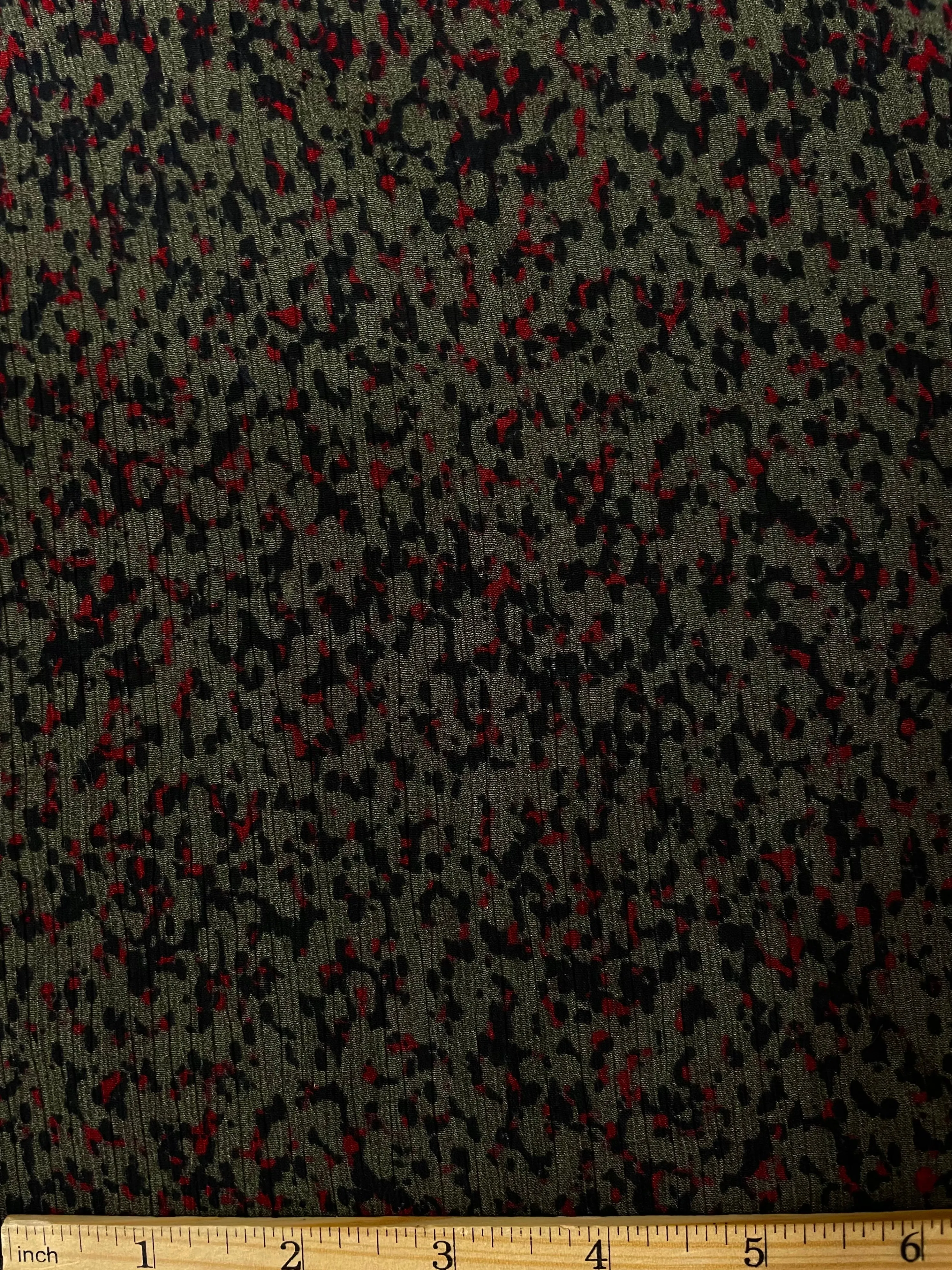 S-7651W ANIMAL LOOK PRINT SILK VISCOSE CREPON. ITALY