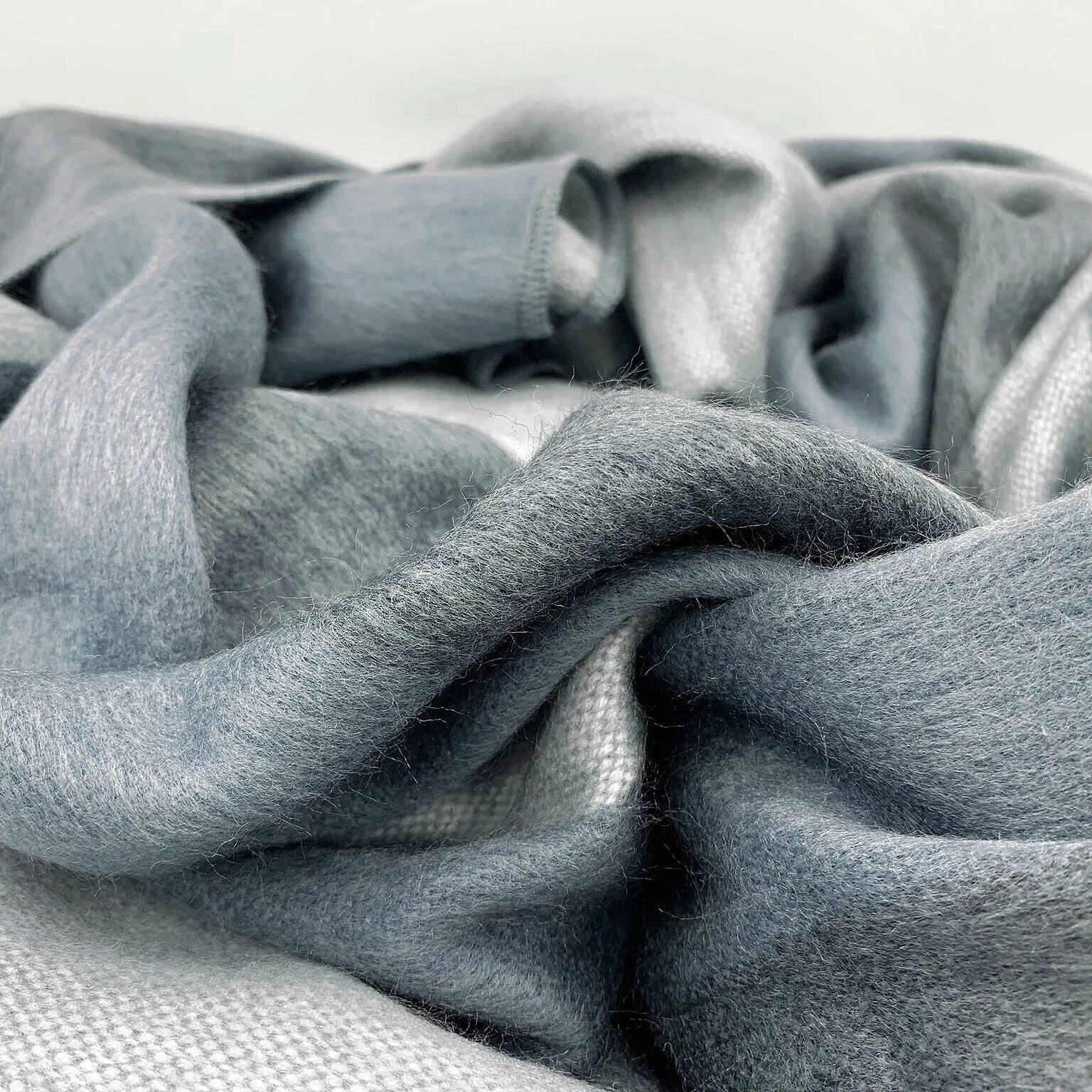 Toacazo - Baby Alpaca Wool Throw Blanket / Sofa Cover - Queen 98" x 67" - Striped Pattern Slate Gray