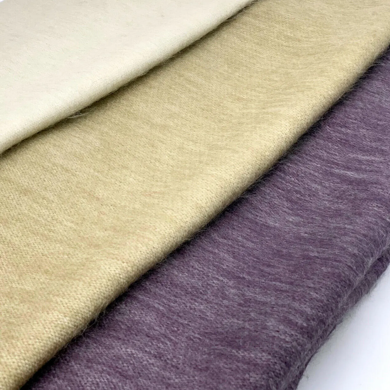 Ukllana - Baby Alpaca Wool Throw Blanket / Sofa Cover - Queen 95" x 65" - Fringed