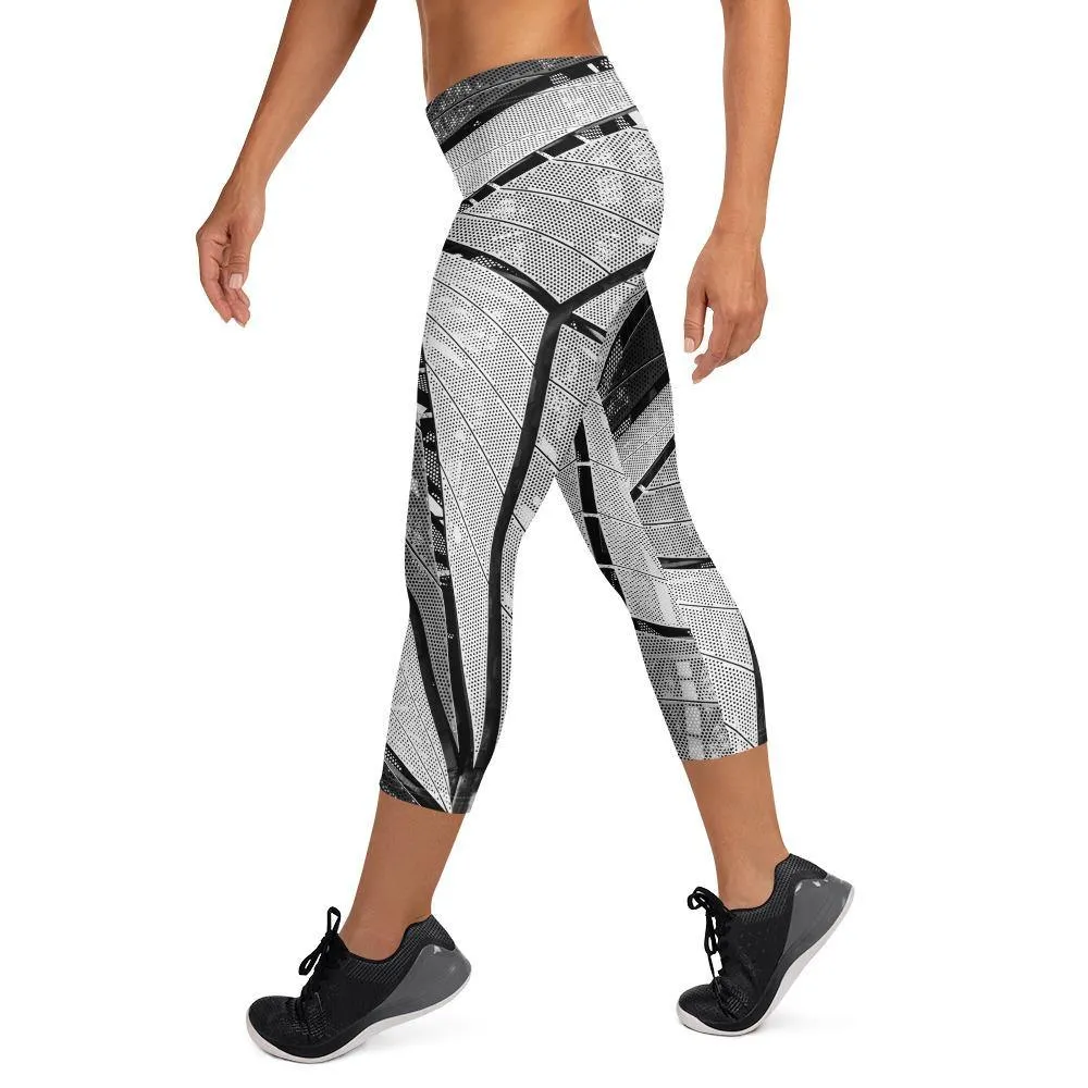 Vertigo Low Waist Capri